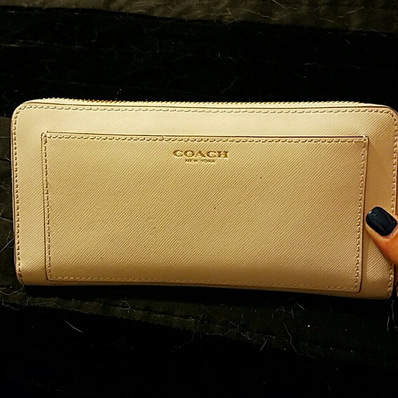 White leather Coach wallet