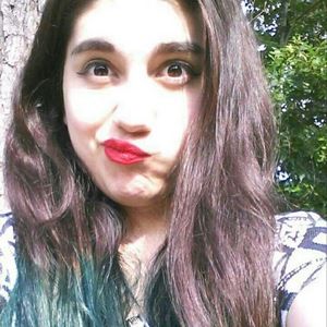 Meet your Posher, Briana