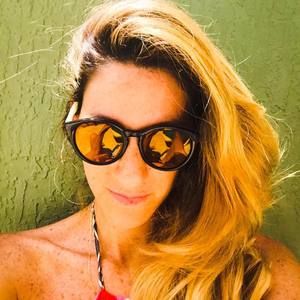 Meet your Posher, Mariana aversa