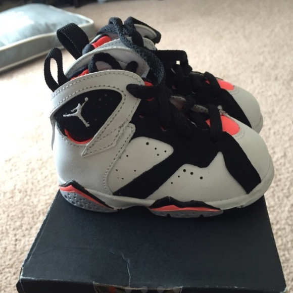 Jordan Retro 7