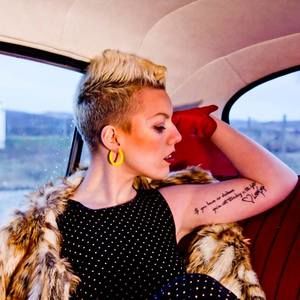 Meet your Posher, Jennifer