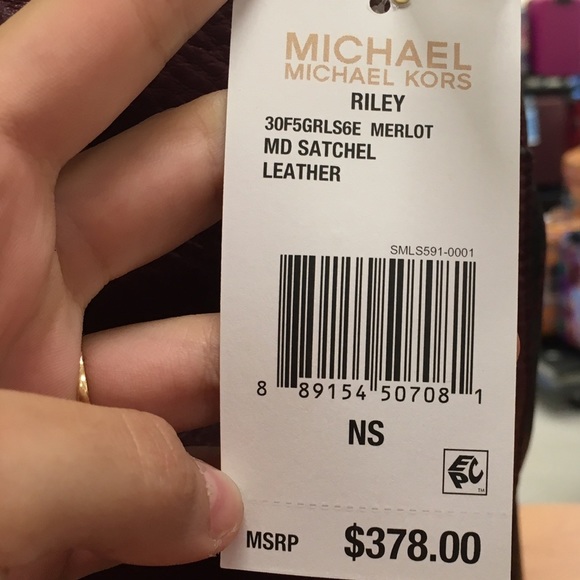 SOLD 🚫 NWT Riley Michael Kors Satchel Merlot - Picture 3 of 4