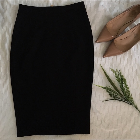 NWT black pencil skirt
