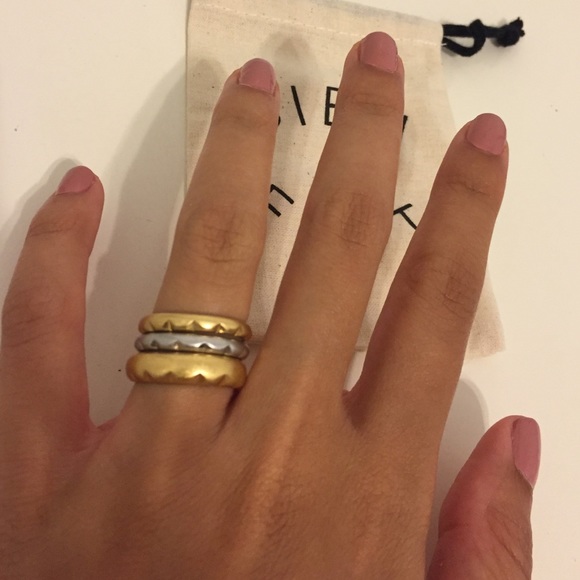 Madewell Stacking Ring Set of 3 - Picture 2 of 3