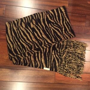 MIchael Kors animal print scarf