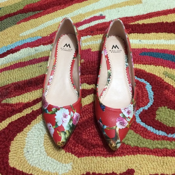 Floral flats