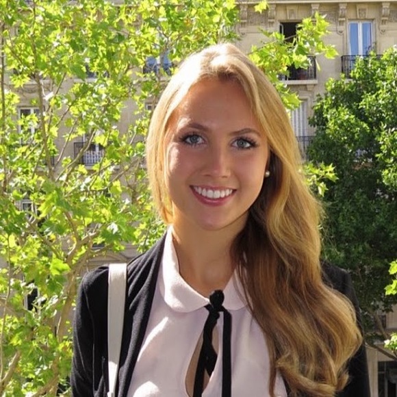 Meet your Posher, Alexandra - Picture 1 of 1