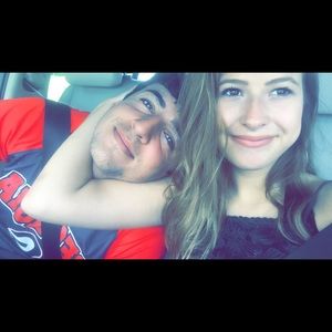 Meet your Posher, Courtney