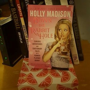 🌴'Down the Rabbit Hole' by Holly Madison