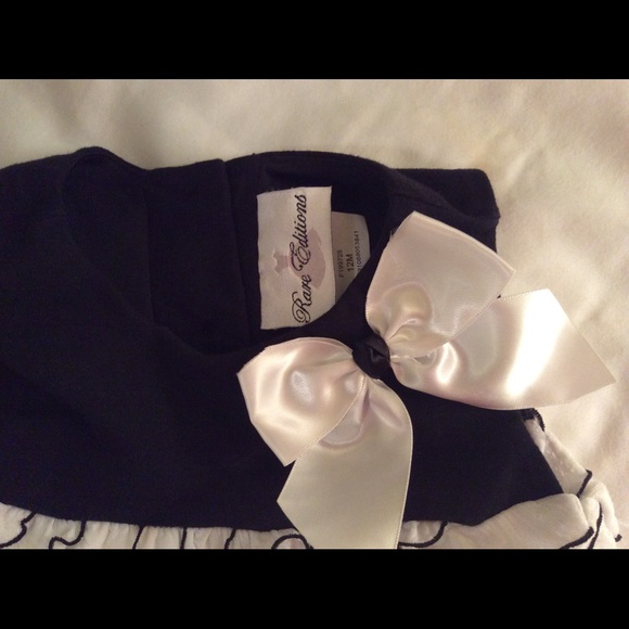 SOLD!!!   Ruffles by "RARE EDITIONS"      SOLD!!! - Picture 2 of 2