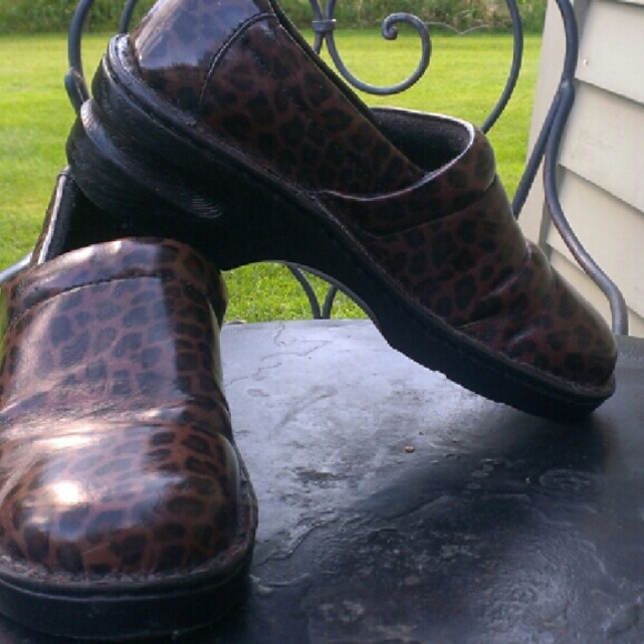 Water Proof Patent Leather Clog