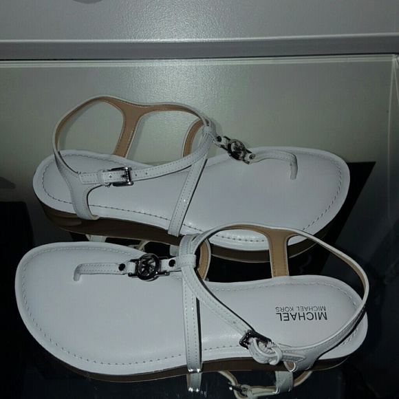 *SOLD* New Michael michael kors sandals - Picture 5 of 8