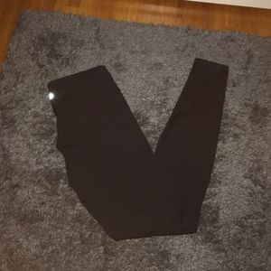Lululemon Wunder Under Leggings!!