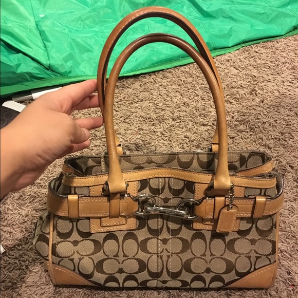 Coach shoulder bag💕