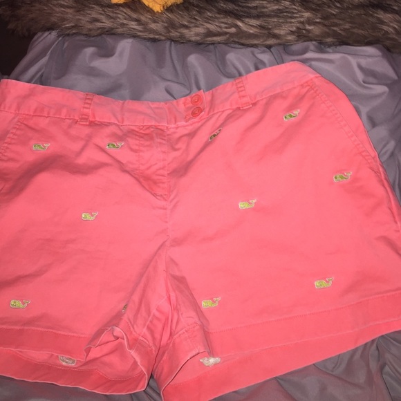 Vineyard vines shorts