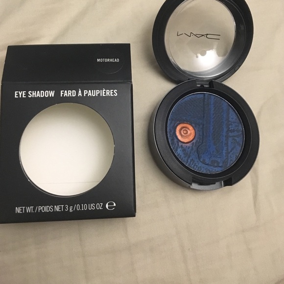 MAC Motörhead eyeshadow limited edition BNIB - Picture 2 of 3