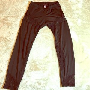 Black lace legging