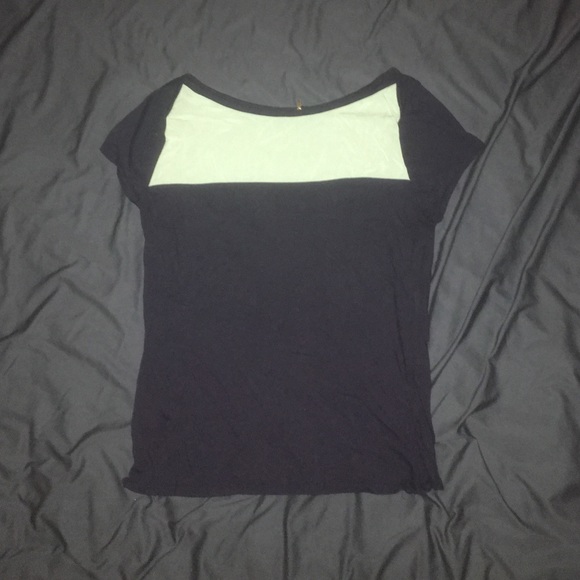 Navy and mint paneled tshirt.