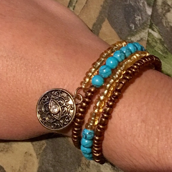 Host pick!!! 🎉🎉🎉Wrap Bracelet