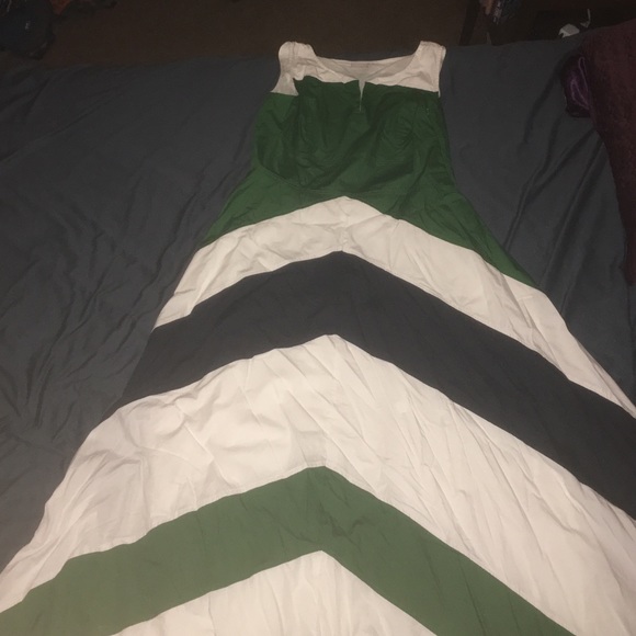 NEVER WORN Eshakti chevron dress