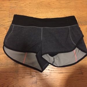 Lululemon Speed short- 6