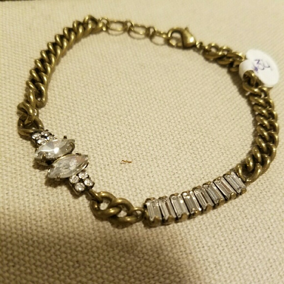 Dainty crystal bracelet
