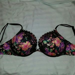 Victoria's Secret Very Sexy Push Up 34DD