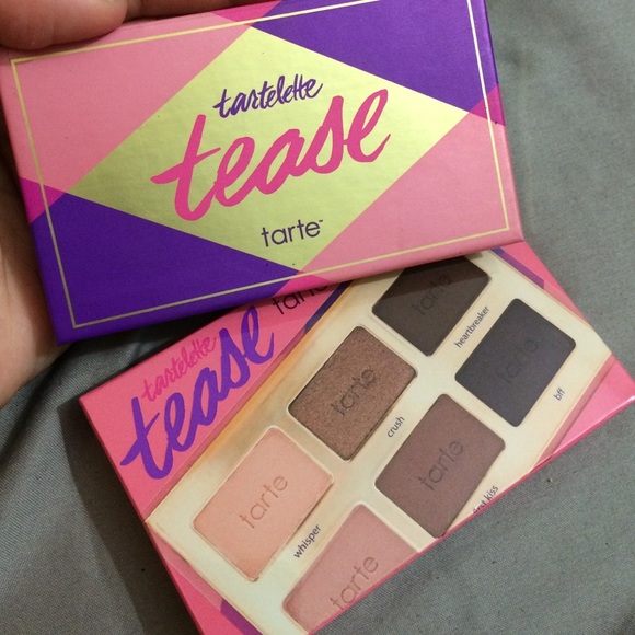 Tarte Tartellete Tease palette