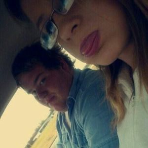 Meet your Posher, Dominique