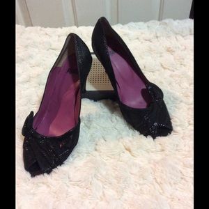 Black Pigalle shoe