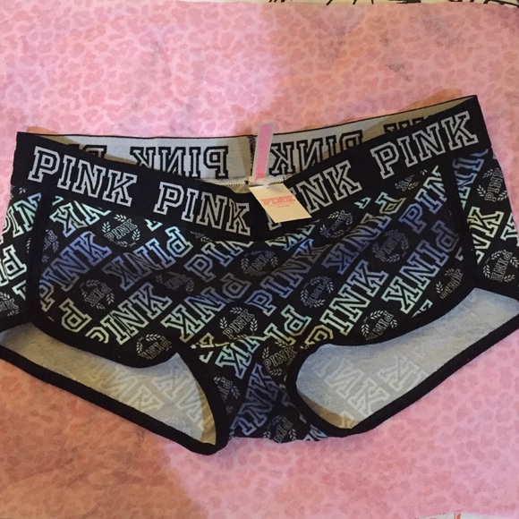 (M) PINK Logo Boyshorts Panty