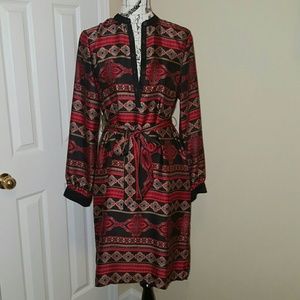 GORGEOUS, KIMONO STYLE WRAP DRESS!