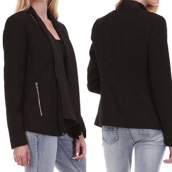 ‼️SALE‼️Drape Front Blazer with Zipper Details - Picture 2 of 3