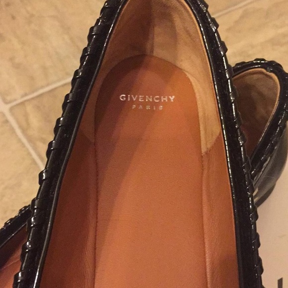 ⚡️flash sale⚡️Givenchy Ballerina Flats - Picture 2 of 4