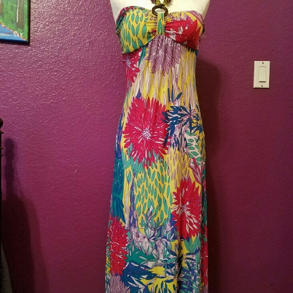 Dress - Picture 2 of 2