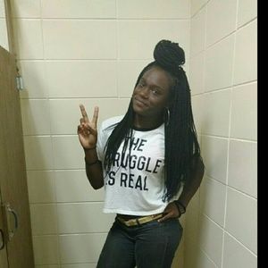 Meet your Posher, Jamilya