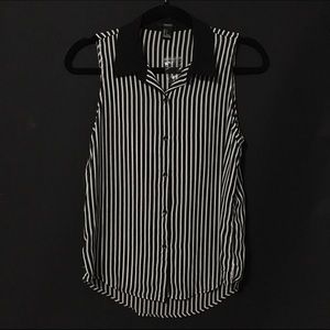 Striped Sleeveless Blouse with Collar