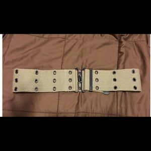 A stylish belt