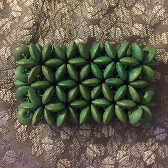 Green Wooden Stretch Bracelet