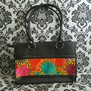 "OLIL" HandBag/Tote
