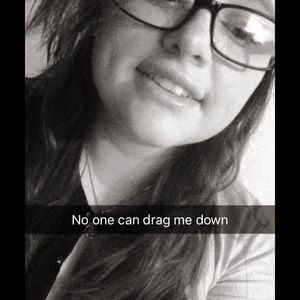 Meet your Posher, Haylee