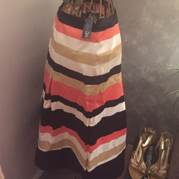 multi striped skirt - Picture 2 of 2