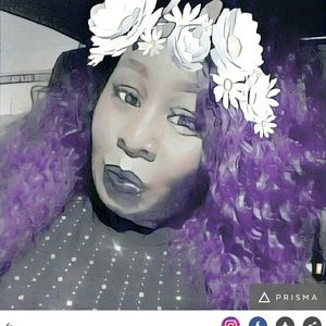 Meet your Posher, Ebony