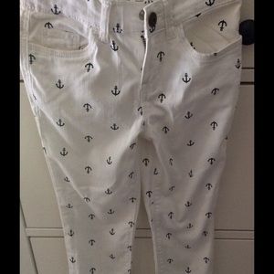 Girls Osh Kosh 6x stretch jeans. NWOT. Nautical