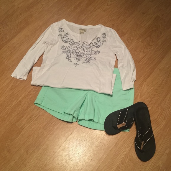 Lucky Brand Embroidered 3/4 Length Sleeve Tee
