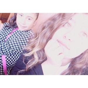 Meet your Posher, Jael sarai