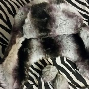Jacqueline Smith faux fur Russian hat