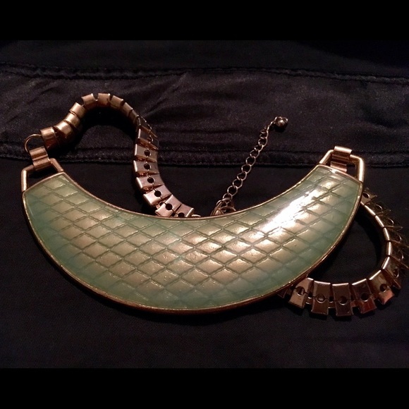 Statement Necklace - Picture 2 of 2