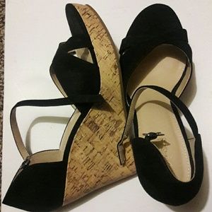 Blk suede wedges