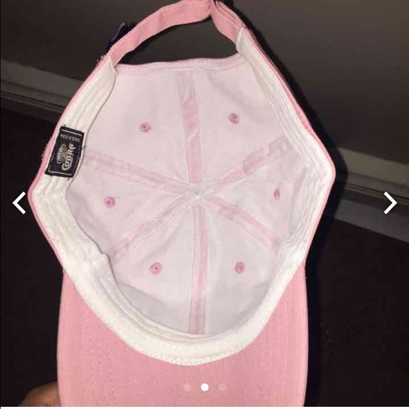 Dat Hat - Picture 2 of 3